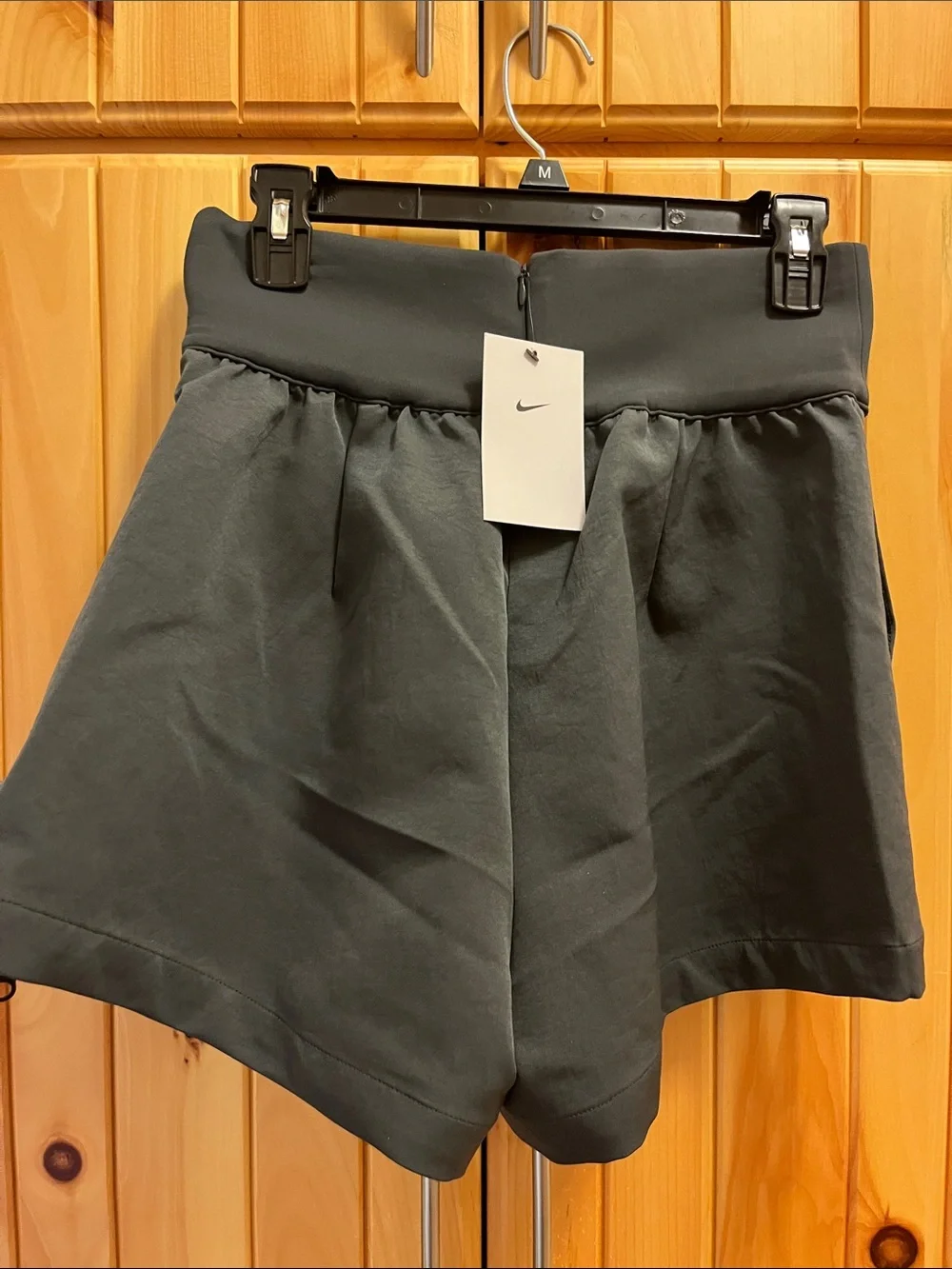 Nike Team Tech pack Women's High-Waist Performance Shorts